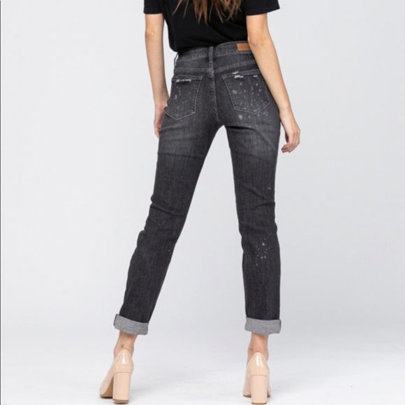 Judy Blue Black Bleach Splatter Destroyed Boyfriend Jeans - Picture 4 of 14